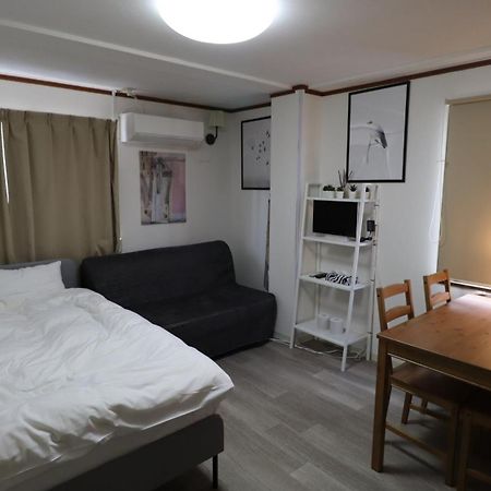 Holiday Anytel Shinjuku Tokyo Exterior photo